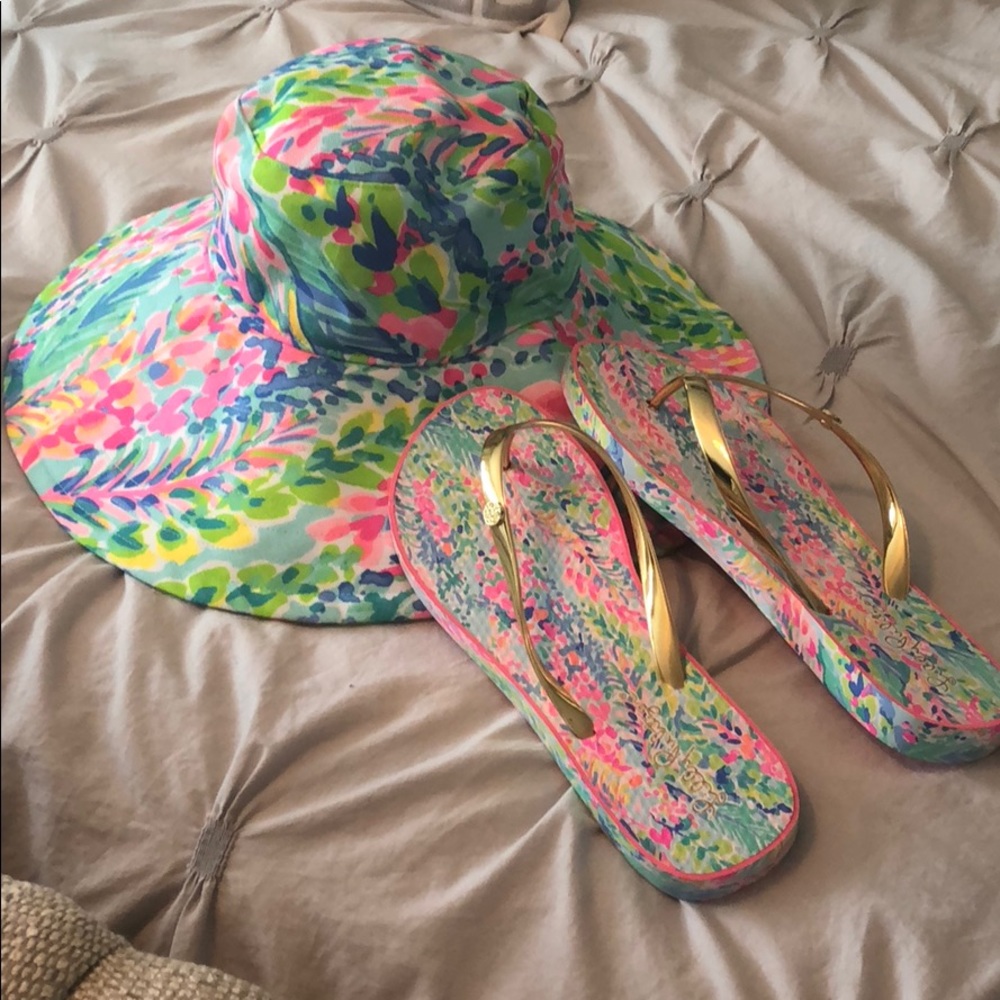 Lilly Pulitzer flip flops style 20635